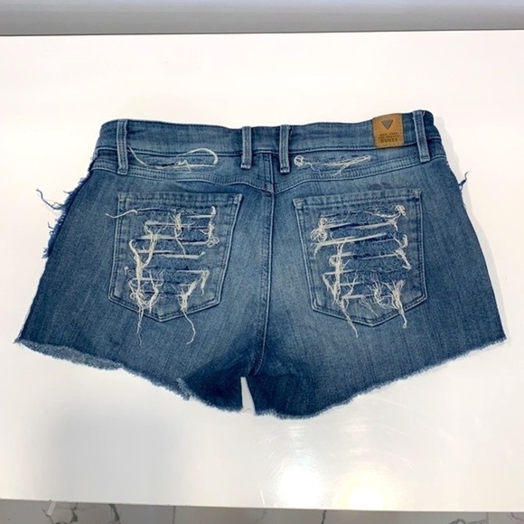 GUESS Blue Ripped Destroyed Denim short size 26 - Picture 6 of 12